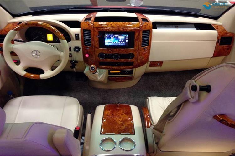 santorini-private-transfer santorini-private-transfer